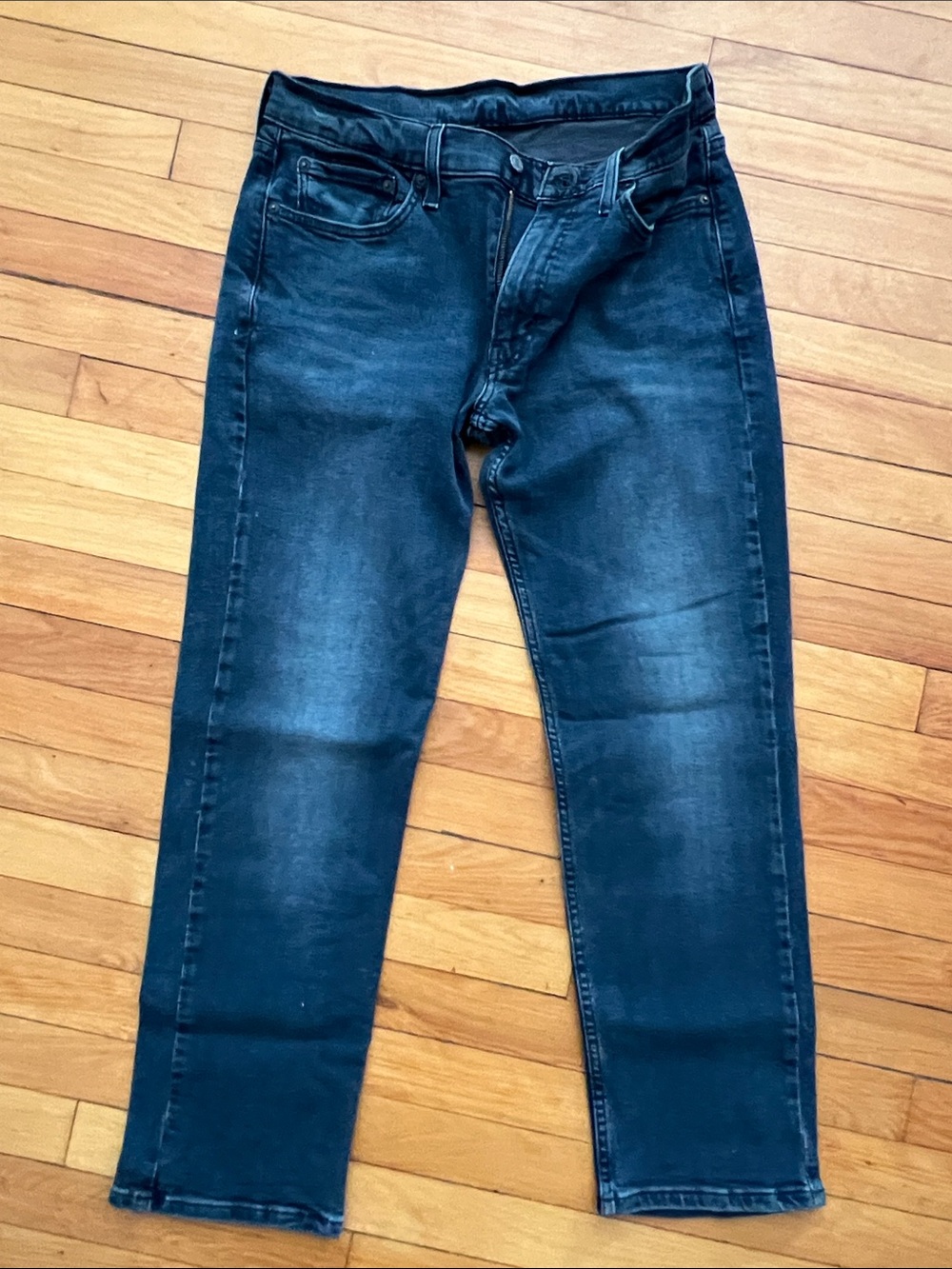 Levi’s - Men's Slim Fit Dark Blue Wash Jeans